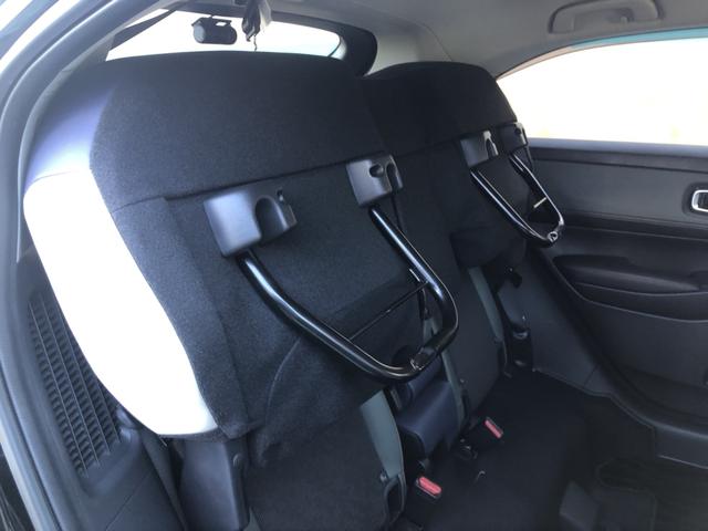 ヴェゼル ｅ：ＨＥＶＸ・ＨｕＮＴパッケージ　試乗車アップ　純正ナビ　ＥＴＣ　前後ドラレコ　ＬＥＤ　アルミホイール　盗難防止システム　地デジフルセグ　サイドエアバッグ　Ｂカメラ　クリアランスソナー　横滑り防止機能　スマートキー　禁煙　オートライト（26枚目）
