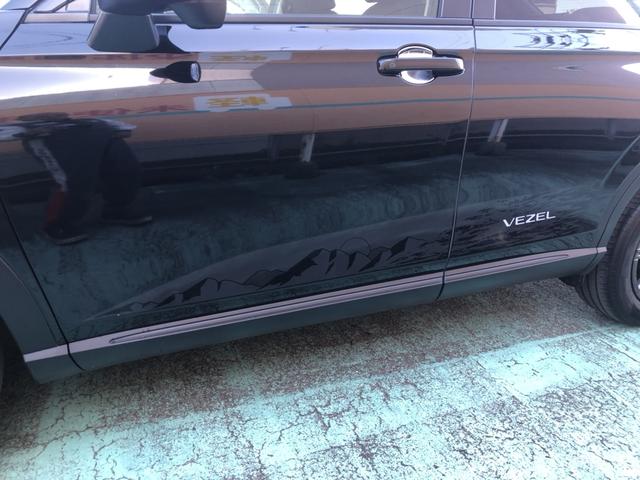 ヴェゼル ｅ：ＨＥＶＸ・ＨｕＮＴパッケージ　試乗車アップ　純正ナビ　ＥＴＣ　前後ドラレコ　ＬＥＤ　アルミホイール　盗難防止システム　地デジフルセグ　サイドエアバッグ　Ｂカメラ　クリアランスソナー　横滑り防止機能　スマートキー　禁煙　オートライト（41枚目）