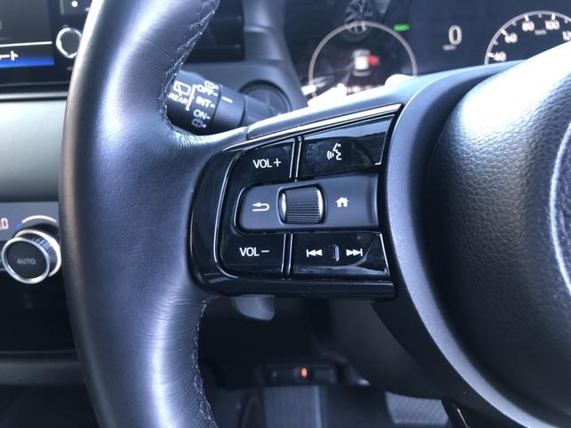 ヴェゼル ｅ：ＨＥＶＸ・ＨｕＮＴパッケージ　試乗車アップ　純正ナビ　ＥＴＣ　前後ドラレコ　ＬＥＤ　アルミホイール　盗難防止システム　地デジフルセグ　サイドエアバッグ　Ｂカメラ　クリアランスソナー　横滑り防止機能　スマートキー　禁煙　オートライト（56枚目）