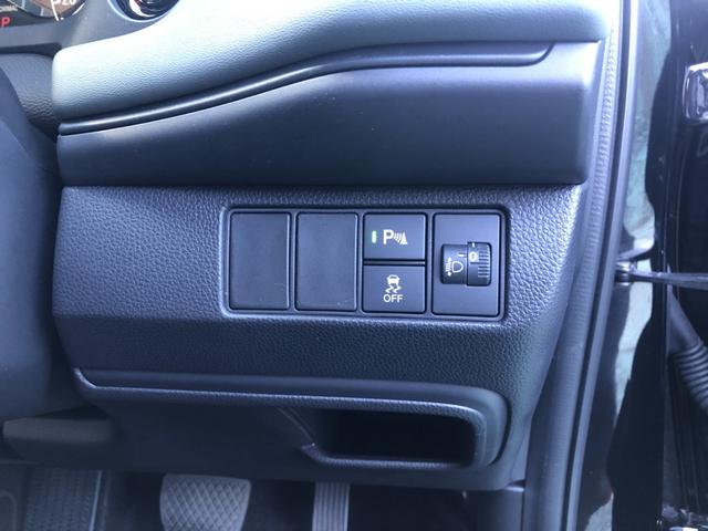 ヴェゼル ｅ：ＨＥＶＸ・ＨｕＮＴパッケージ　試乗車アップ　純正ナビ　ＥＴＣ　前後ドラレコ　ＬＥＤ　アルミホイール　盗難防止システム　地デジフルセグ　サイドエアバッグ　Ｂカメラ　クリアランスソナー　横滑り防止機能　スマートキー　禁煙　オートライト（68枚目）