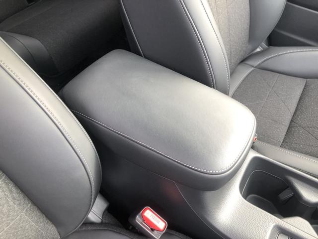 ヴェゼル ｅ：ＨＥＶＺ　試乗車アップ　純正ナビ　ＥＴＣ　ドラレコ　全周囲カメラ　クルーズコントロール　シートヒーター　禁煙車　衝突回避支援ブレーキ機能　パノラミックビューモニター　スマキ　Ｐトランク　フルオートエアコン（13枚目）