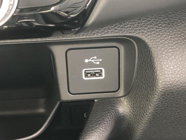 ヴェゼル ｅ：ＨＥＶＺ　試乗車アップ　純正ナビ　ＥＴＣ　ドラレコ　全周囲カメラ　クルーズコントロール　シートヒーター　禁煙車　衝突回避支援ブレーキ機能　パノラミックビューモニター　スマキ　Ｐトランク　フルオートエアコン（20枚目）