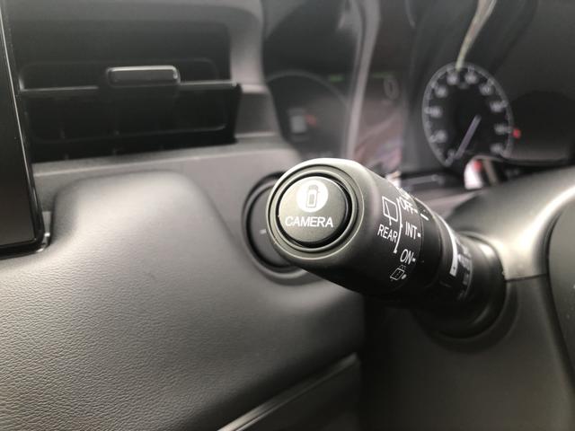 ヴェゼル ｅ：ＨＥＶＺ　試乗車アップ　純正ナビ　ＥＴＣ　ドラレコ　全周囲カメラ　クルーズコントロール　シートヒーター　禁煙車　衝突回避支援ブレーキ機能　パノラミックビューモニター　スマキ　Ｐトランク　フルオートエアコン（23枚目）