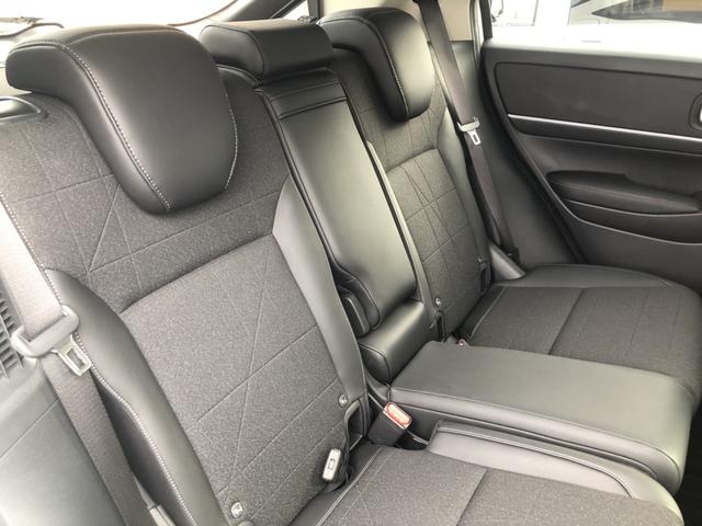 ヴェゼル ｅ：ＨＥＶＺ　試乗車アップ　純正ナビ　ＥＴＣ　ドラレコ　全周囲カメラ　クルーズコントロール　シートヒーター　禁煙車　衝突回避支援ブレーキ機能　パノラミックビューモニター　スマキ　Ｐトランク　フルオートエアコン（32枚目）