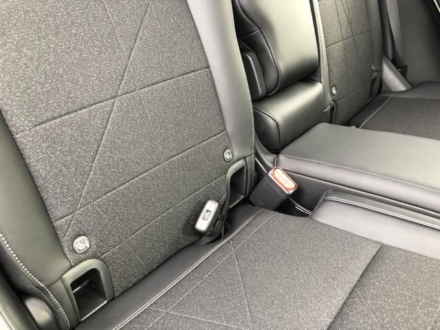 ヴェゼル ｅ：ＨＥＶＺ　試乗車アップ　純正ナビ　ＥＴＣ　ドラレコ　全周囲カメラ　クルーズコントロール　シートヒーター　禁煙車　衝突回避支援ブレーキ機能　パノラミックビューモニター　スマキ　Ｐトランク　フルオートエアコン（33枚目）