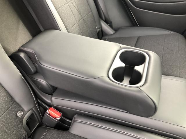 ヴェゼル ｅ：ＨＥＶＺ　試乗車アップ　純正ナビ　ＥＴＣ　ドラレコ　全周囲カメラ　クルーズコントロール　シートヒーター　禁煙車　衝突回避支援ブレーキ機能　パノラミックビューモニター　スマキ　Ｐトランク　フルオートエアコン（35枚目）