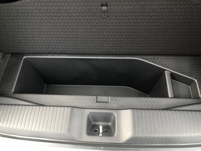 ヴェゼル ｅ：ＨＥＶＺ　試乗車アップ　純正ナビ　ＥＴＣ　ドラレコ　全周囲カメラ　クルーズコントロール　シートヒーター　禁煙車　衝突回避支援ブレーキ機能　パノラミックビューモニター　スマキ　Ｐトランク　フルオートエアコン（41枚目）