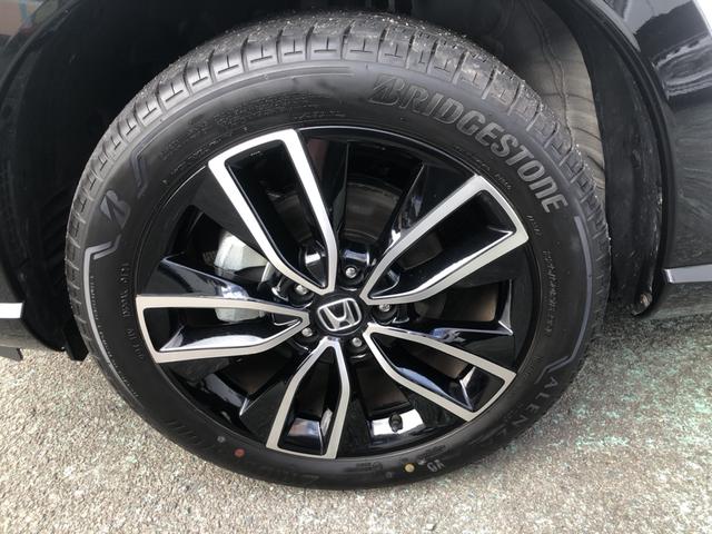 ヴェゼル ｅ：ＨＥＶＺ　試乗車アップ　純正ナビ　ＥＴＣ　ドラレコ　全周囲カメラ　クルーズコントロール　シートヒーター　禁煙車　衝突回避支援ブレーキ機能　パノラミックビューモニター　スマキ　Ｐトランク　フルオートエアコン（43枚目）