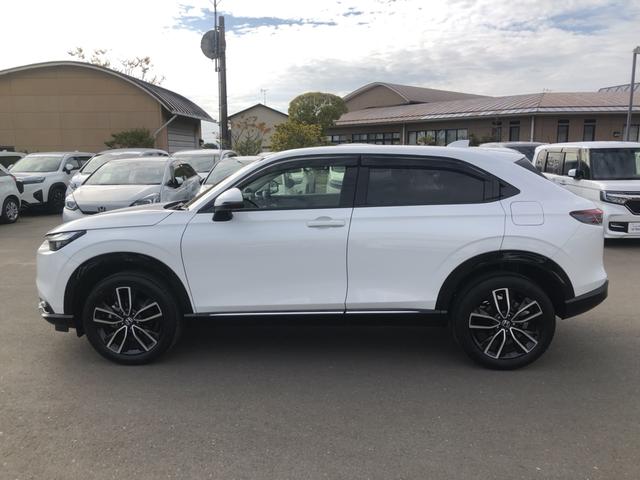 ヴェゼル ｅ：ＨＥＶＺ　試乗車アップ　純正ナビ　ＥＴＣ　ドラレコ　全周囲カメラ　クルーズコントロール　シートヒーター　禁煙車　衝突回避支援ブレーキ機能　パノラミックビューモニター　スマキ　Ｐトランク　フルオートエアコン（53枚目）