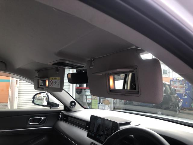 ヴェゼル ｅ：ＨＥＶＺ　試乗車アップ　純正ナビ　ＥＴＣ　ドラレコ　全周囲カメラ　クルーズコントロール　シートヒーター　禁煙車　衝突回避支援ブレーキ機能　パノラミックビューモニター　スマキ　Ｐトランク　フルオートエアコン（72枚目）