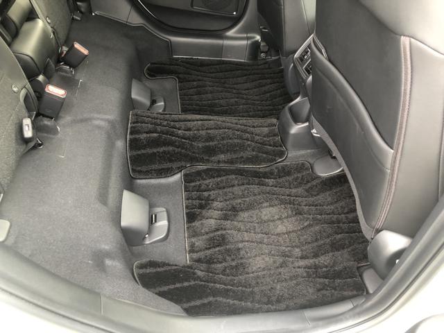 ヴェゼル ｅ：ＨＥＶＺ　試乗車アップ　純正ナビ　ＥＴＣ　ドラレコ　全周囲カメラ　クルーズコントロール　シートヒーター　禁煙車　衝突回避支援ブレーキ機能　パノラミックビューモニター　スマキ　Ｐトランク　フルオートエアコン（76枚目）