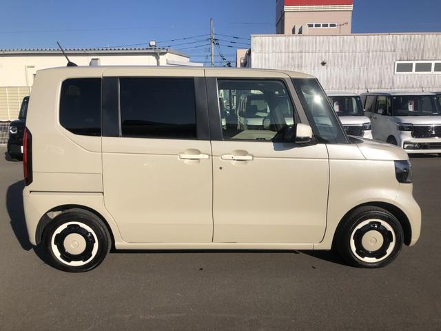 Ｎ－ＢＯＸ ファッションスタイル　試乗車アップ　純正ディスプレイオーディオ　片側電動ドア　ＬＥＤ　禁煙車　ソナー　盗難防止装置　スマートキ　ＵＳＢポート　バックモニター　サイドカーテンエアバック　クルコン　パワーステアリング　ＶＳＡ（34枚目）