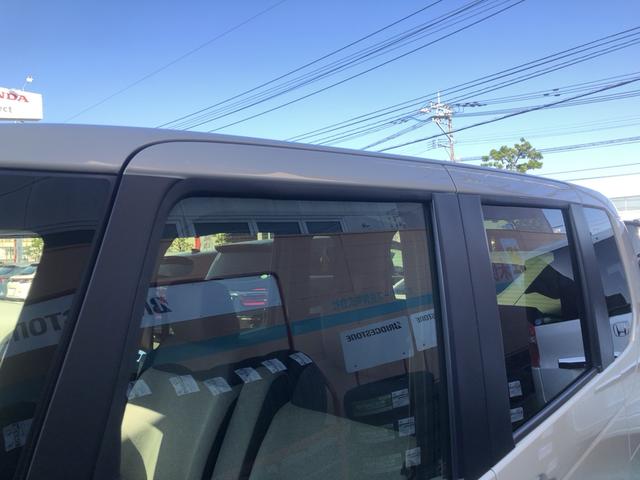 Ｎ－ＢＯＸ ファッションスタイル　試乗車アップ　純正ディスプレイオーディオ　片側電動ドア　ＬＥＤ　禁煙車　ソナー　盗難防止装置　スマートキ　ＵＳＢポート　バックモニター　サイドカーテンエアバック　クルコン　パワーステアリング　ＶＳＡ（39枚目）