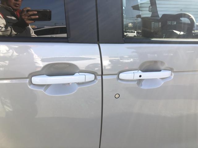 Ｎ－ＢＯＸ ファッションスタイル　試乗車アップ　純正ディスプレイオーディオ　片側電動ドア　ＬＥＤ　禁煙車　ソナー　盗難防止装置　スマートキ　ＵＳＢポート　バックモニター　サイドカーテンエアバック　クルコン　パワーステアリング　ＶＳＡ（42枚目）