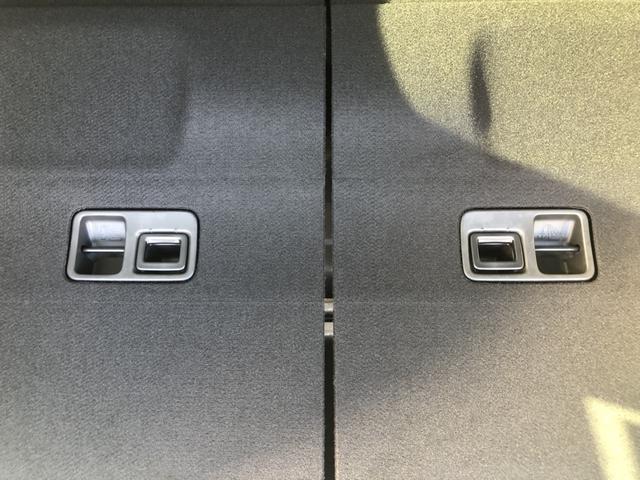 Ｎ－ＢＯＸ ファッションスタイル　試乗車アップ　純正ディスプレイオーディオ　片側電動スライドドア　禁煙　ソナー　盗難防止装置　スマートキ　ＵＳＢポート　ＬＥＤランプ　バックモニター　サイドカーテンエアバック　クルコン　ＶＳＡ　ＡＢＳ（28枚目）