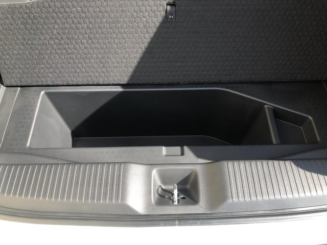 ヴェゼル ｅ：ＨＥＶＺ　試乗車アップ　純正ディスプレイオーディオ　ドラレコ　ＬＥＤ　アルミホイール　衝突回避支援ブレーキ機能　スマキ　Ｐトランク　フルオートエアコン　Ｄレコ　エアバッグ　両席エアバック　Ｒカメ　記録簿付　禁煙（35枚目）