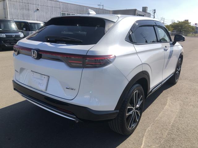 ヴェゼル ｅ：ＨＥＶＺ　試乗車アップ　純正ディスプレイオーディオ　ドラレコ　ＬＥＤ　アルミホイール　衝突回避支援ブレーキ機能　スマキ　Ｐトランク　フルオートエアコン　Ｄレコ　エアバッグ　両席エアバック　Ｒカメ　記録簿付　禁煙（44枚目）