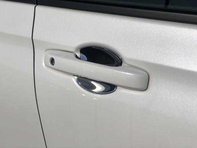 ヴェゼル ｅ：ＨＥＶＺ　試乗車アップ　純正ディスプレイオーディオ　ドラレコ　ＬＥＤ　アルミホイール　衝突回避支援ブレーキ機能　スマキ　Ｐトランク　フルオートエアコン　Ｄレコ　エアバッグ　両席エアバック　Ｒカメ　記録簿付　禁煙（51枚目）