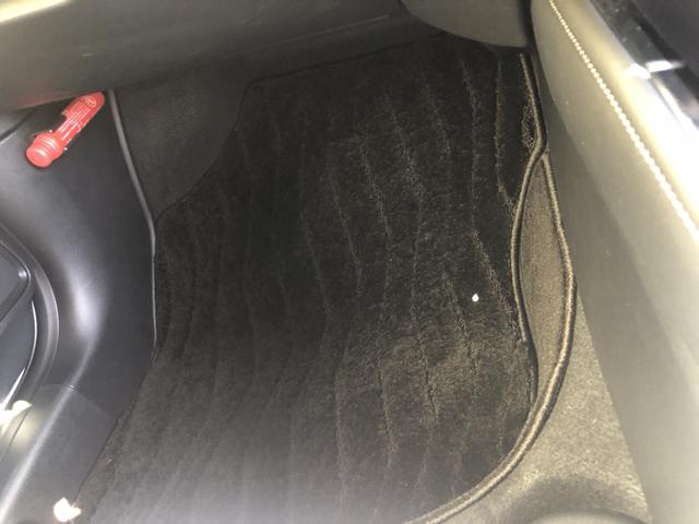 ヴェゼル ｅ：ＨＥＶＺ　試乗車アップ　純正ディスプレイオーディオ　ドラレコ　ＬＥＤ　アルミホイール　衝突回避支援ブレーキ機能　スマキ　Ｐトランク　フルオートエアコン　Ｄレコ　エアバッグ　両席エアバック　Ｒカメ　記録簿付　禁煙（70枚目）