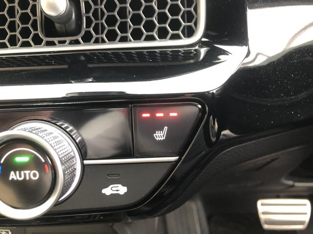 シビック ＥＸ　純正ナビ　ＥＴＣ　ブラインドスポットインフォメーション　ＬＥＤ　アルミホイール　Ｒカメ　パーキングセンサー　衝突被害軽減ブレーキ　スマートキーシステム　パワ－シ－ト　１オーナー車　禁煙　ＵＳＢ　ＥＳＣ（15枚目）