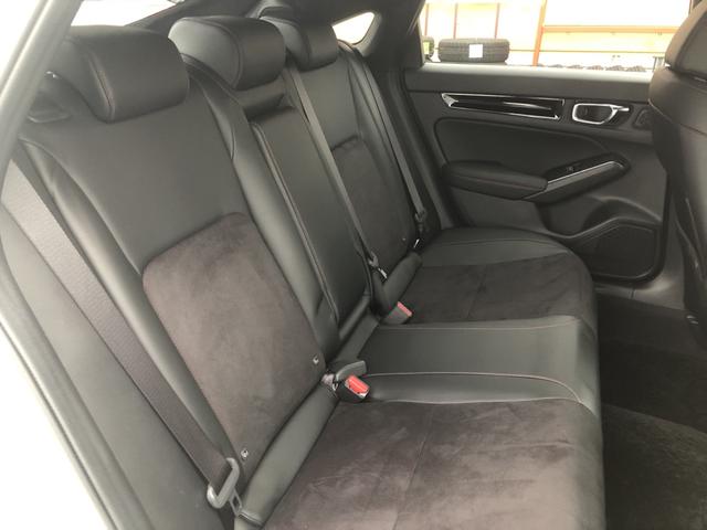 シビック ＥＸ　純正ナビ　ＥＴＣ　ブラインドスポットインフォメーション　ＬＥＤ　アルミホイール　Ｒカメ　パーキングセンサー　衝突被害軽減ブレーキ　スマートキーシステム　パワ－シ－ト　１オーナー車　禁煙　ＵＳＢ　ＥＳＣ（24枚目）