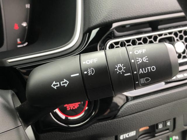 シビック ＥＸ　純正ナビ　ＥＴＣ　ブラインドスポットインフォメーション　ＬＥＤ　アルミホイール　Ｒカメ　パーキングセンサー　衝突被害軽減ブレーキ　スマートキーシステム　パワ－シ－ト　１オーナー車　禁煙　ＵＳＢ　ＥＳＣ（57枚目）