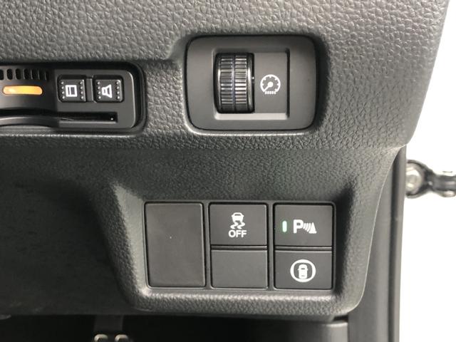 シビック ＥＸ　純正ナビ　ＥＴＣ　ブラインドスポットインフォメーション　ＬＥＤ　アルミホイール　Ｒカメ　パーキングセンサー　衝突被害軽減ブレーキ　スマートキーシステム　パワ－シ－ト　１オーナー車　禁煙　ＵＳＢ　ＥＳＣ（61枚目）