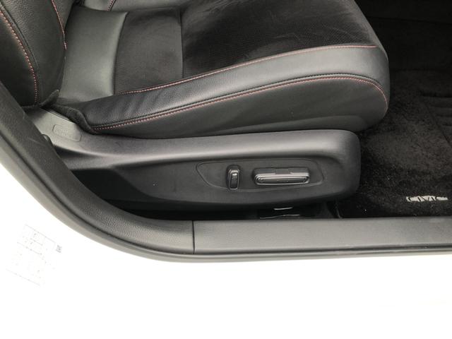 シビック ＥＸ　純正ナビ　ＥＴＣ　ブラインドスポットインフォメーション　ＬＥＤ　アルミホイール　Ｒカメ　パーキングセンサー　衝突被害軽減ブレーキ　スマートキーシステム　パワ－シ－ト　１オーナー車　禁煙　ＵＳＢ　ＥＳＣ（64枚目）