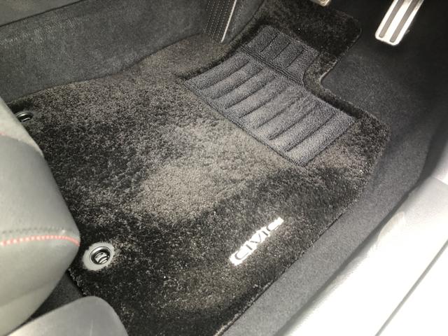 シビック ＥＸ　純正ナビ　ＥＴＣ　ブラインドスポットインフォメーション　ＬＥＤ　アルミホイール　Ｒカメ　パーキングセンサー　衝突被害軽減ブレーキ　スマートキーシステム　パワ－シ－ト　１オーナー車　禁煙　ＵＳＢ　ＥＳＣ（66枚目）