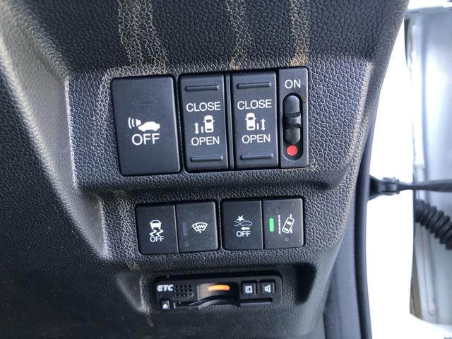 フリード＋ハイブリッド ハイブリッドＥＸ　ナビ　ＥＴＣ　ドラレコ　両側電動ドア　ＬＥＤ　アルミホイール　盗難防止システム　衝突軽減システム　オートクルーズコントロール　地デジフルセグ　キーレス　スマートキ　バックカメラ　シートＨ　ＡＢＳ（14枚目）