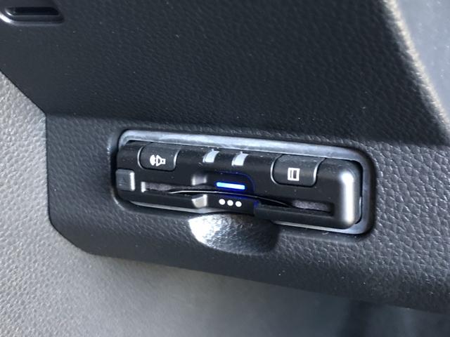 Ｎ－ＯＮＥ ＲＳ　６ＭＴ　純正ナビ　ＥＴＣ　ＬＥＤ　アルミホイール　シートヒーター　サイドカーテンエアバック　記録簿　禁煙　クリアランスソナー　横滑り防止機能　インテリキー　ＡＡＣ　オートクルーズコントロール　Ｂカメ（7枚目）