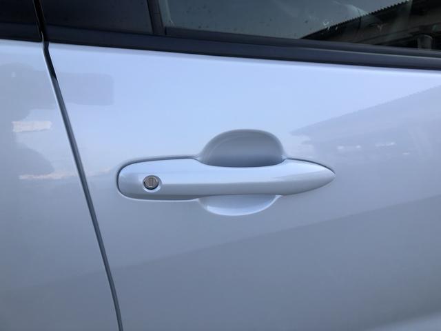 ヤリス ハイブリッドＸ　トヨタ純正ディスプレイオーディオ　ＥＴＣ　前後ドラレコ　デジタルインナーミラー　ＵＳＢ接続　カーテンエアバッグ　イモビライザー　バックモニター　ワイヤレスキー　ワンオーナー　ＡＢＳ　定期点検記録簿（43枚目）