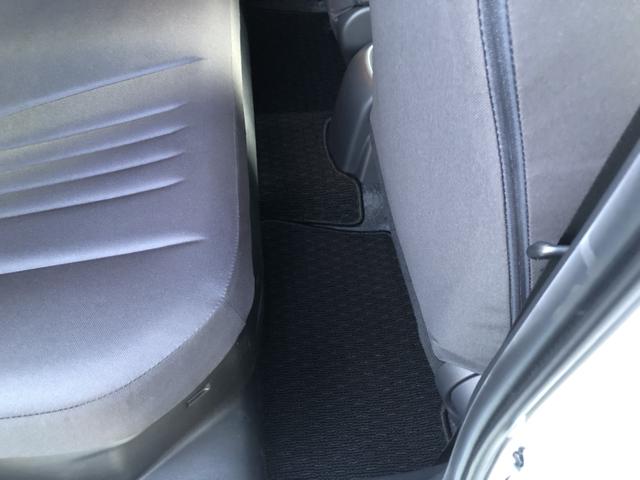 ヤリス ハイブリッドＸ　トヨタ純正ディスプレイオーディオ　ＥＴＣ　前後ドラレコ　デジタルインナーミラー　ＵＳＢ接続　カーテンエアバッグ　イモビライザー　バックモニター　ワイヤレスキー　ワンオーナー　ＡＢＳ　定期点検記録簿（66枚目）