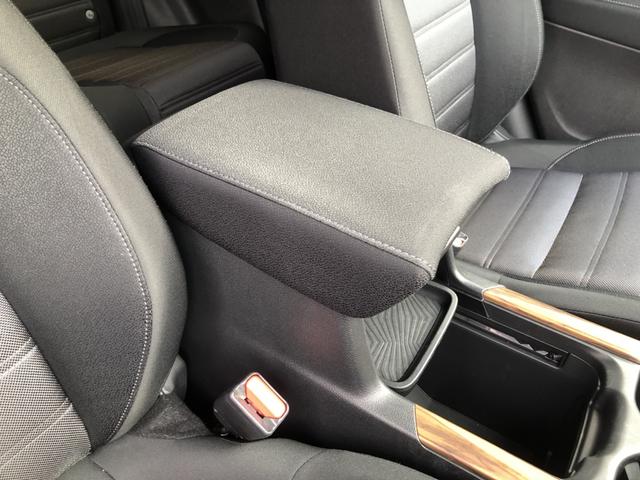 ＣＲ－Ｖ ＥＸ　純正ナビ　ＥＴＣ　ドラレコ　ＬＥＤ　アルミホイール　シートヒーター　シ－トヒ－タ－　サイドエアバック　リアカメラ　フルオートエアコン　ＤＶＤ再生　１オーナー　キーレス　エアバック　クルーズコントロール（13枚目）