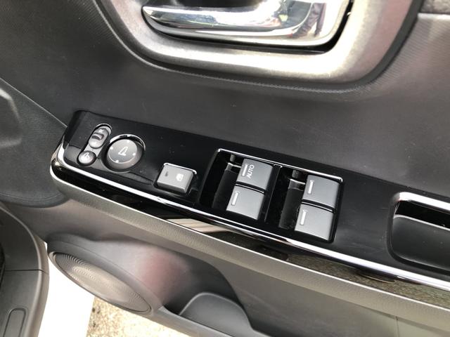 N-ONE プレミアム 試乗車アップ 純正ナビ ドラレコ シートヒーター ホンダセンシング バックカメラ フルセグ ナビTV USBポート 禁煙 衝突軽減 ESC コーナーセンサー LED シ-トヒ-タ- カーテンエアバック(55枚目)