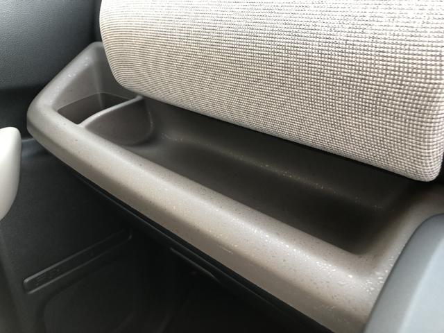 フリード ｅ：ＨＥＶエアーＥＸ　試乗車アップ　純正ナビ　ＥＴＣ　前後ドラレコ　ＬＥＤ　両側電動ドア　３６０°カメラ　衝突軽減システム　ソナー　横滑り防止装置　クルーズコントロール　サイドカーテンエアバック　フルセグＴＶ　キーレス（20枚目）