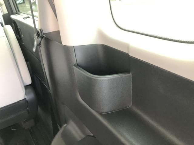 フリード ｅ：ＨＥＶエアーＥＸ　試乗車アップ　純正ナビ　ＥＴＣ　前後ドラレコ　ＬＥＤ　両側電動ドア　３６０°カメラ　衝突軽減システム　ソナー　横滑り防止装置　クルーズコントロール　サイドカーテンエアバック　フルセグＴＶ　キーレス（29枚目）