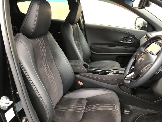 ヴェゼル ハイブリッドＲＳ・ホンダセンシング　純正ナビ　ＥＴＣ　前後ドラレコ　ＬＥＤ　アルミホイール　シートヒーター　１オ－ナ－　定期点検記録簿　サイドＳＲＳ　Ｒカメ　フルオートエアコン　禁煙　ＵＳＢ接続　両席エアバック　スマキー　ＴＶナビ（3枚目）