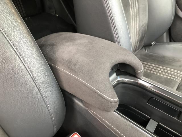 ヴェゼル ハイブリッドＲＳ・ホンダセンシング　純正ナビ　ＥＴＣ　前後ドラレコ　ＬＥＤ　アルミホイール　シートヒーター　１オ－ナ－　定期点検記録簿　サイドＳＲＳ　Ｒカメ　フルオートエアコン　禁煙　ＵＳＢ接続　両席エアバック　スマキー　ＴＶナビ（14枚目）