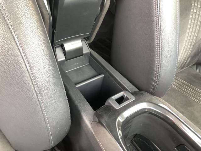 ヴェゼル ハイブリッドＲＳ・ホンダセンシング　純正ナビ　ＥＴＣ　前後ドラレコ　ＬＥＤ　アルミホイール　シートヒーター　１オ－ナ－　定期点検記録簿　サイドＳＲＳ　Ｒカメ　フルオートエアコン　禁煙　ＵＳＢ接続　両席エアバック　スマキー　ＴＶナビ（21枚目）