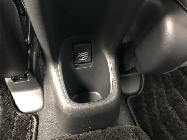 ヴェゼル ハイブリッドＲＳ・ホンダセンシング　純正ナビ　ＥＴＣ　前後ドラレコ　ＬＥＤ　アルミホイール　シートヒーター　１オ－ナ－　定期点検記録簿　サイドＳＲＳ　Ｒカメ　フルオートエアコン　禁煙　ＵＳＢ接続　両席エアバック　スマキー　ＴＶナビ（27枚目）