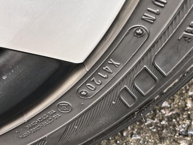 ヴェゼル ハイブリッドＲＳ・ホンダセンシング　純正ナビ　ＥＴＣ　前後ドラレコ　ＬＥＤ　アルミホイール　シートヒーター　１オ－ナ－　定期点検記録簿　サイドＳＲＳ　Ｒカメ　フルオートエアコン　禁煙　ＵＳＢ接続　両席エアバック　スマキー　ＴＶナビ（34枚目）