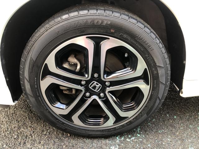 ヴェゼル ハイブリッドＺ・ホンダセンシング　純正ナビ　ＥＴＣ　ドラレコ　ＬＥＤ　アルミホイール　シートヒーター　レーダーサポート　１オーナ－　ＤＶＤ再生機能　整備記録簿　横滑り防止システム　バックアイカメラ　盗難防止装置　フルセ　スマ－トキ－（30枚目）