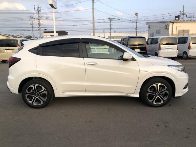 ヴェゼル ハイブリッドＺ・ホンダセンシング　純正ナビ　ＥＴＣ　ドラレコ　ＬＥＤ　アルミホイール　シートヒーター　レーダーサポート　１オーナ－　ＤＶＤ再生機能　整備記録簿　横滑り防止システム　バックアイカメラ　盗難防止装置　フルセ　スマ－トキ－（36枚目）