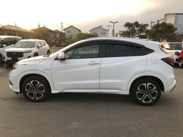 ヴェゼル ハイブリッドＺ・ホンダセンシング　純正ナビ　ＥＴＣ　ドラレコ　ＬＥＤ　アルミホイール　シートヒーター　レーダーサポート　１オーナ－　ＤＶＤ再生機能　整備記録簿　横滑り防止システム　バックアイカメラ　盗難防止装置　フルセ　スマ－トキ－（40枚目）