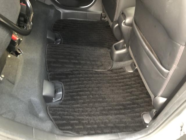 ヴェゼル ハイブリッドＺ・ホンダセンシング　純正ナビ　ＥＴＣ　ドラレコ　ＬＥＤ　アルミホイール　シートヒーター　レーダーサポート　１オーナ－　ＤＶＤ再生機能　整備記録簿　横滑り防止システム　バックアイカメラ　盗難防止装置　フルセ　スマ－トキ－（68枚目）