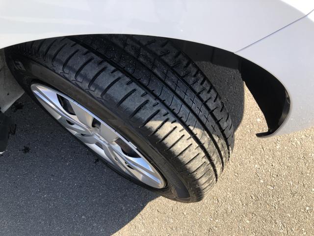 フィット e:HEVホーム ナビ ETC ドラレコ LED クルーズコントロール 前後誤発進抑制機能 クリソナ 助手席エアバッグ 運転席エアバッグ アイドリングストップ 禁煙 バックカメラ ABS サイドエアバッグ スマートキー(27枚目)