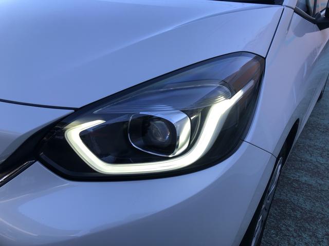 フィット e:HEVホーム ナビ ETC ドラレコ LED クルーズコントロール 前後誤発進抑制機能 クリソナ 助手席エアバッグ 運転席エアバッグ アイドリングストップ 禁煙 バックカメラ ABS サイドエアバッグ スマートキー(39枚目)