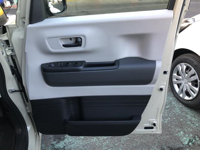 N-BOX ファッションスタイル 試乗車アップ 純正ディスプレイオーディオ 片側電動スライドドア LED 禁煙 ソナー 盗難防止装置 スマートキ USBポート バックモニター サイドカーテンエアバック クルコン パワーステアリング(51枚目)