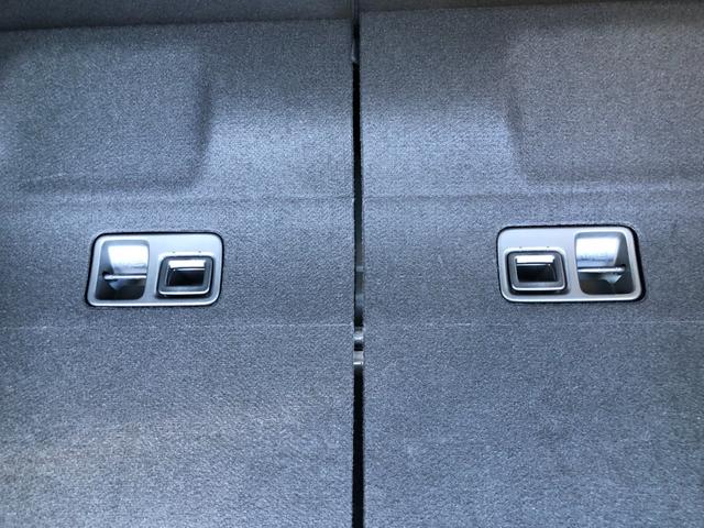 N-BOXカスタム ベースグレード 試乗車アップ 純正ナビ ドラレコ LED アルミホイール シートヒーター W電動ドア USB接続 CMBS Dレコ 禁煙 ベンチシート オートエアコン スマートキ 盗難防止装置 クルコン バックカメラ(29枚目)